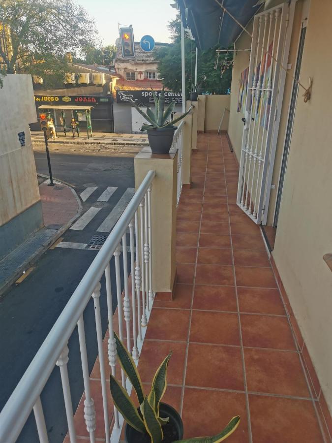 Casa Hombre Blanco Apartment Малага Екстериор снимка