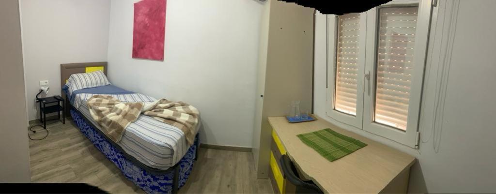 Casa Hombre Blanco Apartment Малага Екстериор снимка