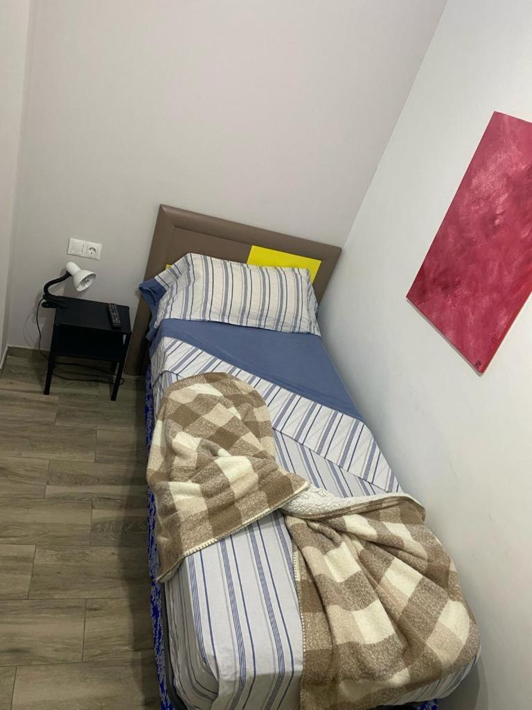 Casa Hombre Blanco Apartment Малага Екстериор снимка