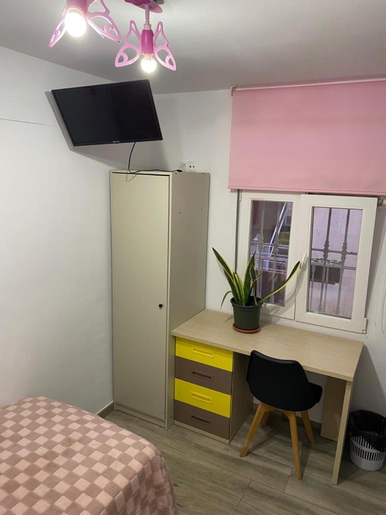Casa Hombre Blanco Apartment Малага Екстериор снимка